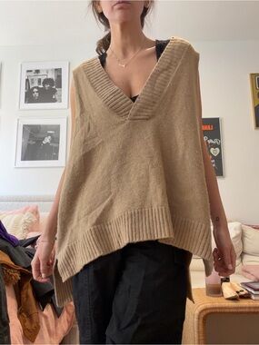 Free People Oversized V-Neck Sweater Vest in Camel